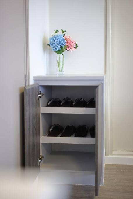 Brand New Homely 2 Bedrooms *