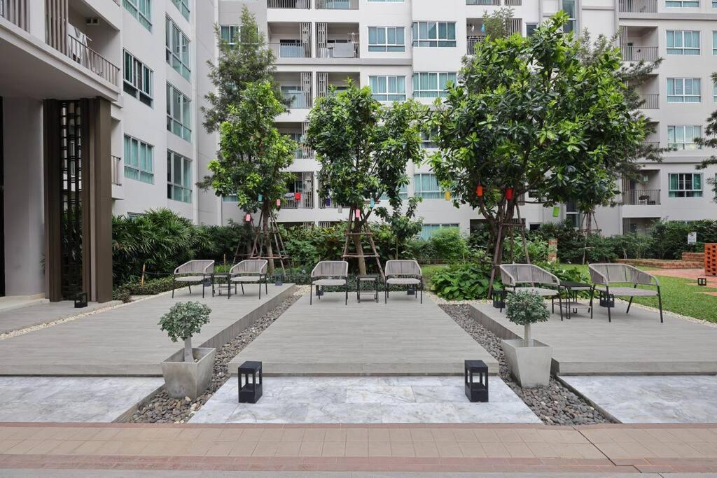 Pangsapuri Brand New Homely 2 Bedrooms *