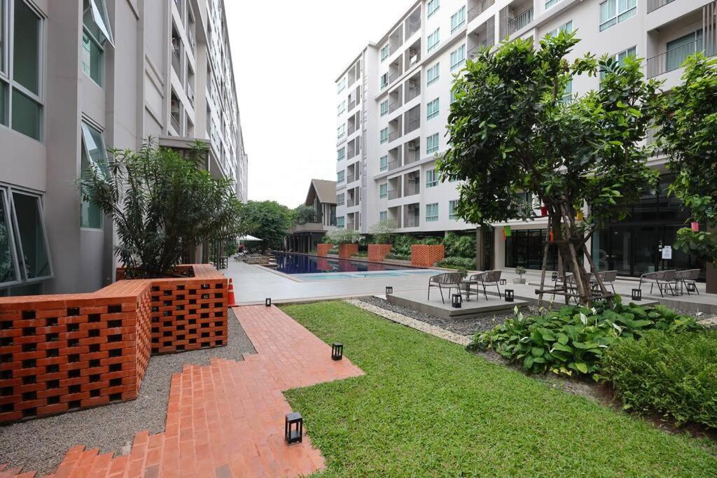Brand New Homely 2 Bedrooms *