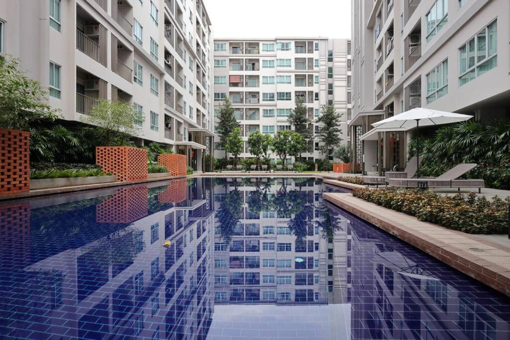 Brand New Homely 2 Bedrooms *